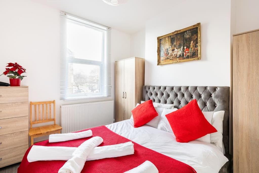 Parkside Stay North London - Victoria Line المظهر الخارجي الصورة